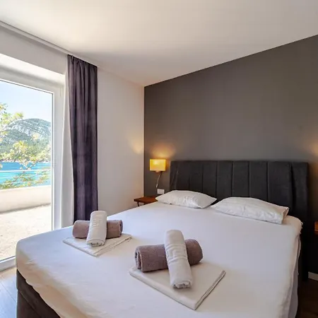 Villa Estera By Guide