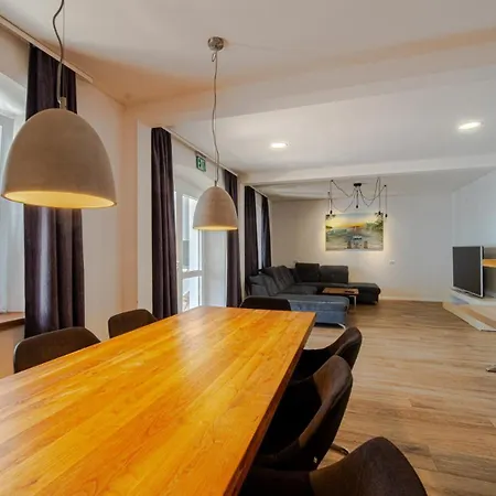 Vila Estera By Guide *